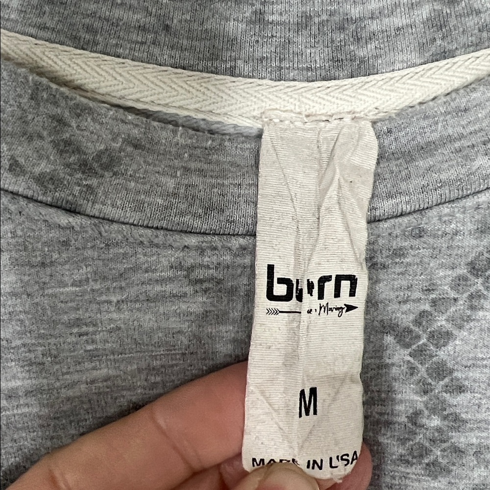 Burn Boot Camp Logo Gray Patterned Sweatshirt siz… - image 8